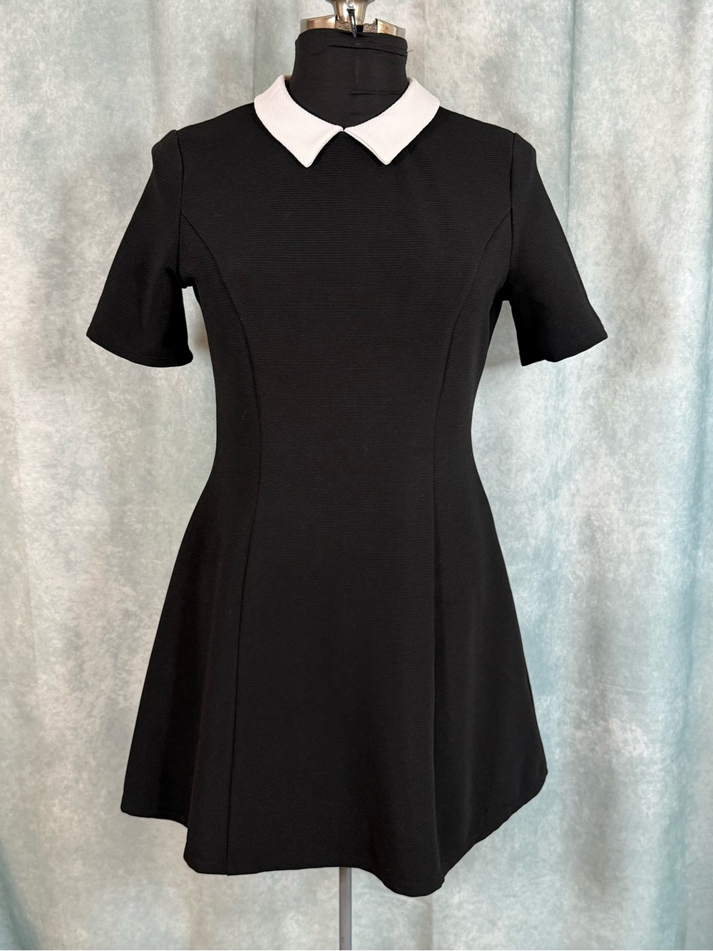 Forever 21 Wednesday Addam’s Style Collared Dress Large
